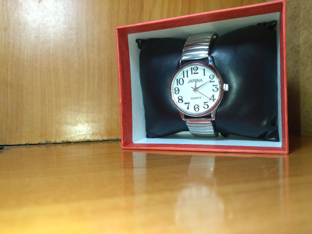 ساعة الزمن الجميل للوالدين